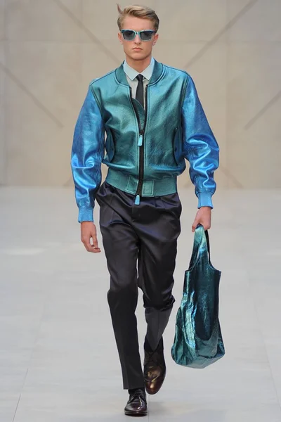 Look 42
